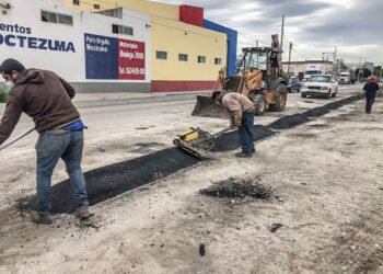 Reanudan trabajos de pavimentación