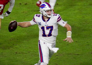 Allen lanza 4 touchdowns en victoria de Bills sobre 49ers