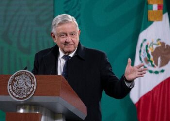 AMLO: habrá apagones temporales por crisis energética en el norte