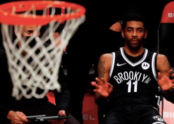 Irving y Nets detienen racha perdedora mientras esperan a Durant