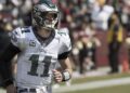 Carson Wentz será jugador de los Colts