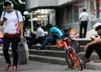 Se multasrá por no registrar celulares en Padrón Nacional de Usuarios de Telefonía Móvil
