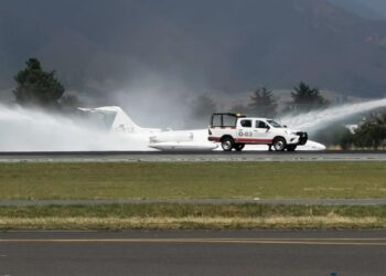 Cierran pista del Aeropuerto Internacional de Toluca  por aterrizaje de emergencia