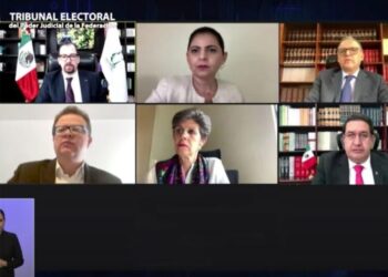 Multan a Morena por apropiarse de la campaña contra covid-19
