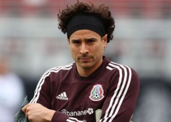 México contará con Guillermo Ochoa como titular para el Mundial 2022