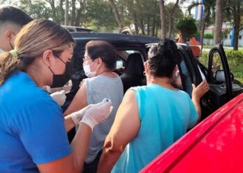 No habrá módulo vehicular en vacunación Covid para cuarentones en Tampico