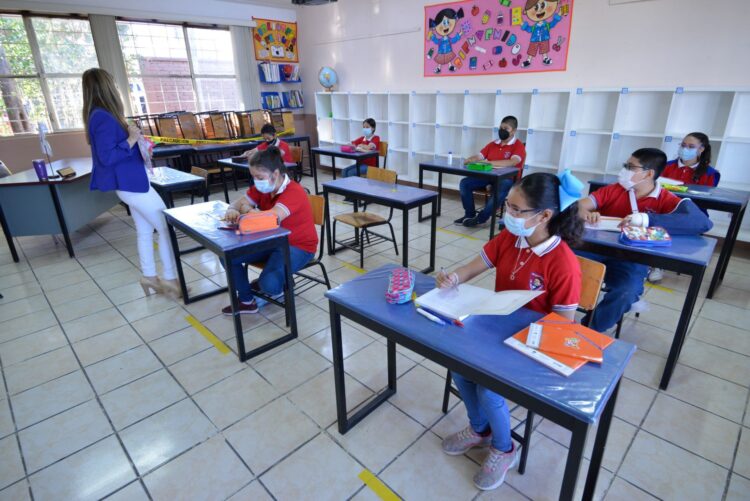 SEP establece recomendaciones y criterios obligatorios para el regreso a clases