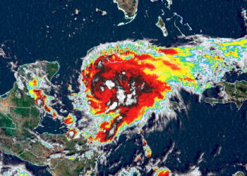 Huracán Grace ya tocó tierra al sur de Tulum, Quintana Roo