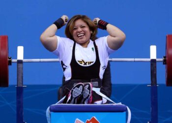 Primera medalla de oro para México, por Amalia Pérez en powerlifting en los Paralímpicos de Tokio 2020