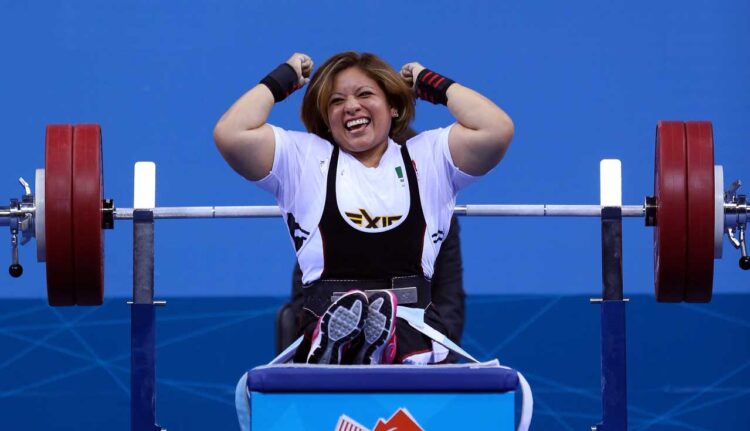 Primera medalla de oro para México, por Amalia Pérez en powerlifting en los Paralímpicos de Tokio 2020