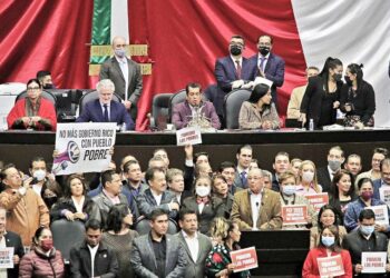 Morena aprueba presupuesto; Oposición da por muerta reforma eléctrica