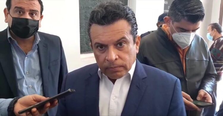 Abogados del alcalde de Ciudad Victoria acudieron a la UIFE en su nombre