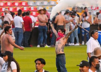 Fiscalía de Queretaro abrirá carpeta de investigación por violencia en el estadio de La Corregidora