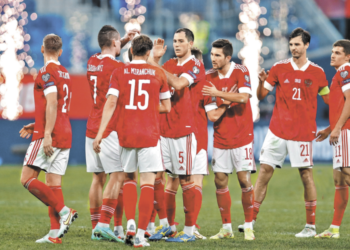 FIFA elimina a Rusia y sus equipos de cualquier competencia