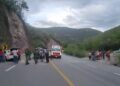 Se lesionan 9 personas en carretera
