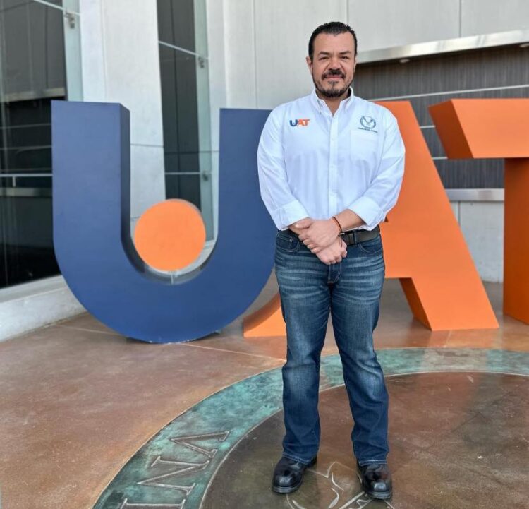 Rector de la UAT dio la bienvenida a 40 mil estudiantes