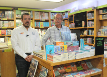 Rector de la UAT inaugura en el campus Tampico librería FCE – EDUCAL
