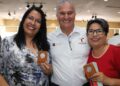 Secretaría de Salud homenajea a trabajadores con hasta 50 años de servicio y entrega nuevos uniformes