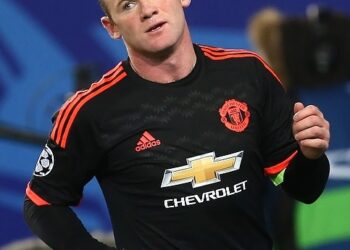 Wayne Rooney utiliza el Football Manager como herramienta de reclutamiento de talento