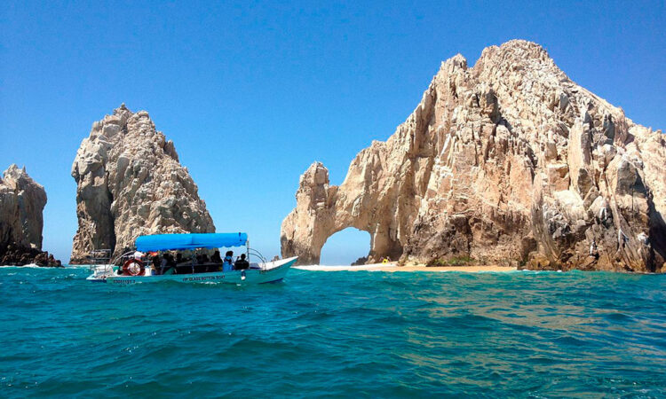 Baja California Sur y Zacatecas lideran el crecimiento económico en México