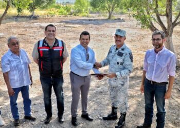 Entrega Alcalde de Victoria 10 hectáreas para la Guardia Nacional