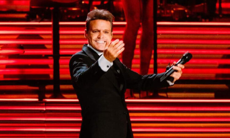 Reacciones negativas de fans de Luis Miguel tras su concierto en Chile
