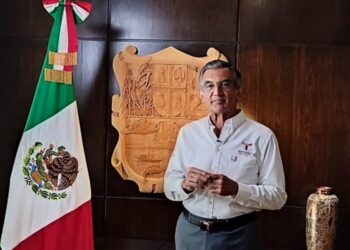Respeta Américo derechos y prestaciones de maestros; los llama al diálogo