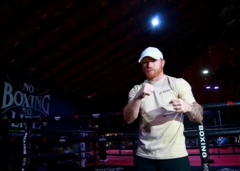 Chávez a Canelo: Le faltó la cerecita al pastel