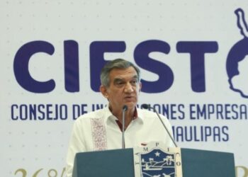 Reafirma gobernador apoyo a empresarios para atraer inversiones