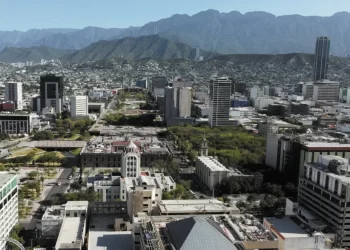 Nuevo León recibe un 22.5% más en participaciones federales de lo programado