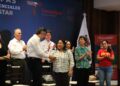 Entrega Américo credenciales del programa IMSS-Bienestar
