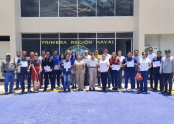 Capacitan a personal de la SEDUMA y PAUT para enfrentar derrames de hidrocarburos en zonas marinas