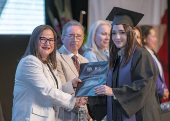 Tiene Tamaulipas nuevos licenciados e ingenieros egresados de la Universidad Politécnica de Victoria