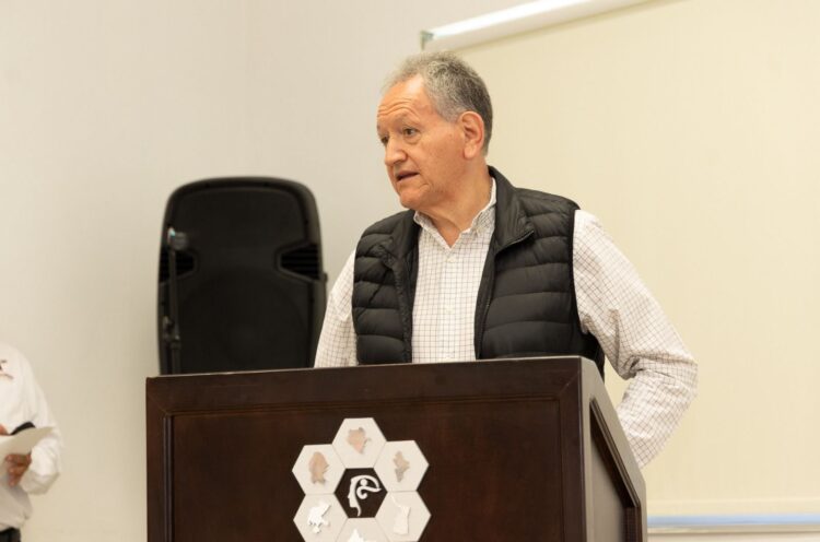 Entrega Secretaría de Educación nombramientos al interior de la institución