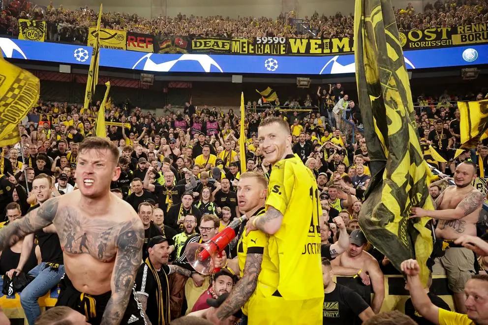 Reus niega que existiera rebelión contra Terzic en Dortmund