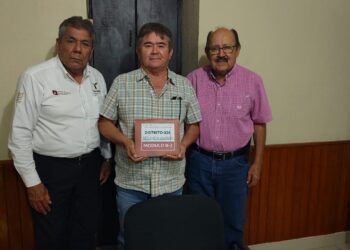 Refuerza Secretaría de Recursos Hidráulicos y CNA al Distrito de Riego 026 con segunda entrega de apoyos