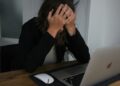 México, líder mundial en estrés laboral según la OMS