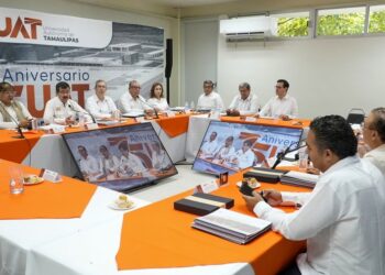 Destaca rector logros que consolidan crecimiento y transparencia de la UAT