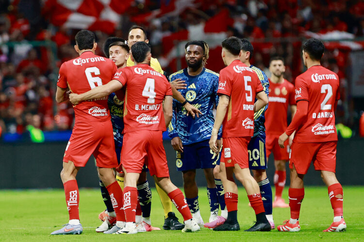 Paulinho anota ante América y se convierte en Tricampeón de Goleo en Liga MX